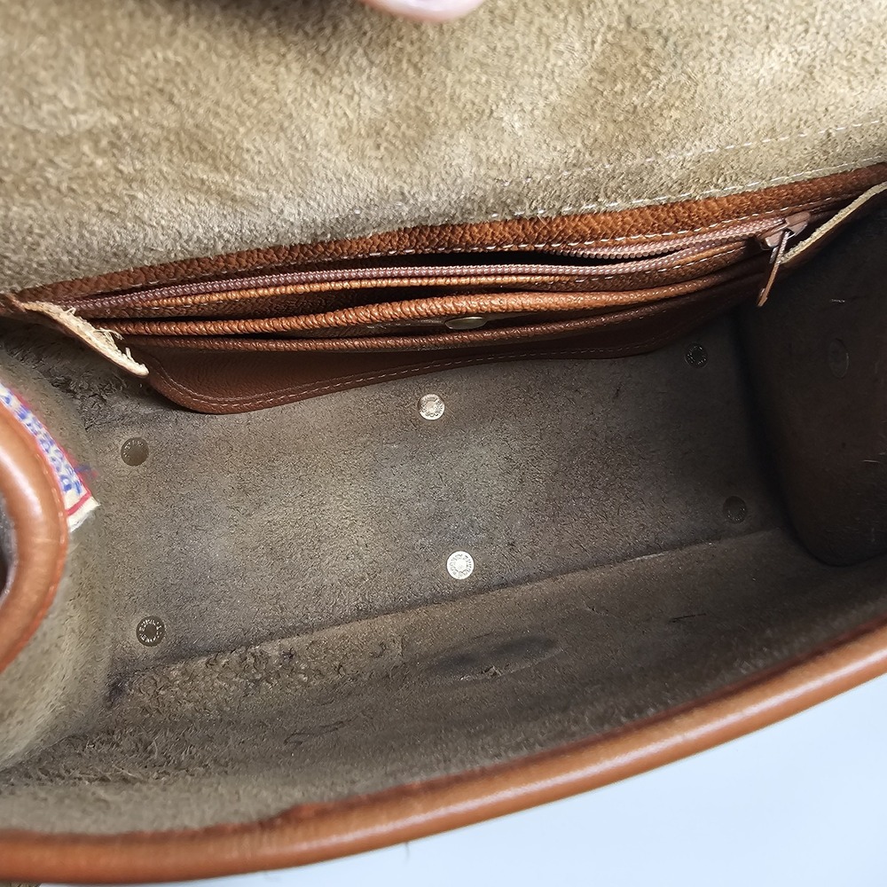 Vtg 90's Dooney & Bourke All Weather Leather Crossbody Bag Essex Flap Tan USA - Picture 15 of 16